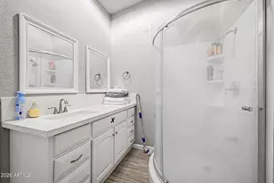 1939 E Encinas Ln, Phoenix, AZ 85040 - Photo 16