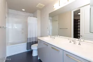 1 E Lexington Ave, Phoenix, AZ 85012 - Photo 8