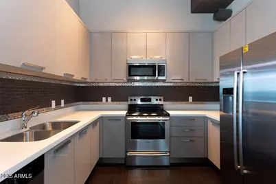 1 E Lexington Avenue #Unit 702, Phoenix, AZ 85012 - Photo 4