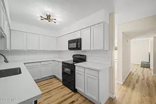 16041 N 31st St, Phoenix, AZ 85032 - Photo 1