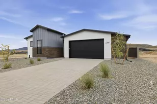 5351 E Edgar Way, Prescott Valley, AZ 86314 - Photo 2