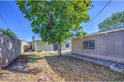 3204 W Monte Vista Road, Phoenix, AZ 85009 - Photo 40