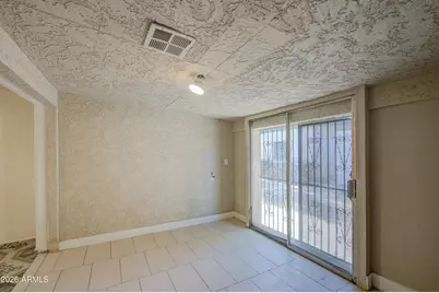 3204 W Monte Vista Road, Phoenix, AZ 85009 - Photo 12