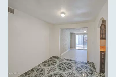3204 W Monte Vista Road, Phoenix, AZ 85009 - Photo 10