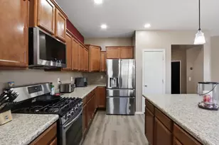 17789 W Columbine Dr, Surprise, AZ 85388 - Photo 6