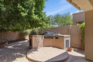 6216 W Hedgehog Pl, Phoenix, AZ 85083 - Photo 32