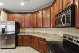 6216 W Hedgehog Pl, Phoenix, AZ 85083 - Photo 6