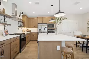 8076 N 80th Ln, Peoria, AZ 85345 - Photo 4