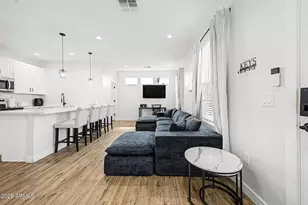 3753 E Polk St, Phoenix, AZ 85008 - Photo 6
