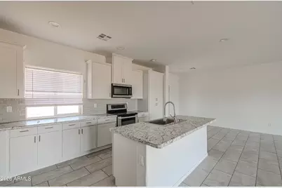 39425 W Buckeye Road, Tonopah, AZ 85354 - Photo 12