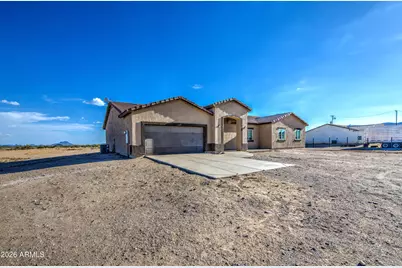 39425 W Buckeye Road, Tonopah, AZ 85354 - Photo 1