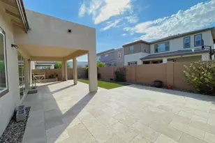 273 E Lantana Dr, Chandler, AZ 85286 - Photo 16