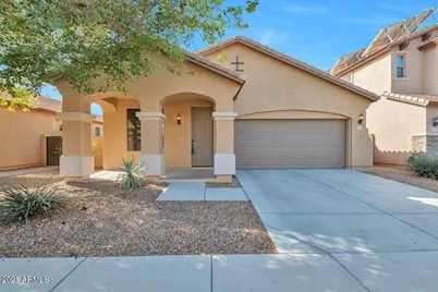 4063 E Cherry Hills Drive, Chandler, AZ 85249 - Photo 1