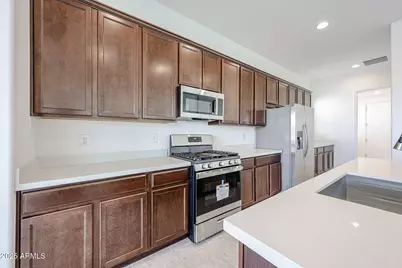 25076 N 77th Drive, Peoria, AZ 85383 - Photo 4