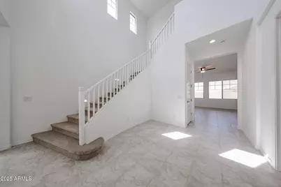 25076 N 77th Drive, Peoria, AZ 85383 - Photo 2
