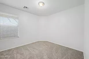 2282 E Meadow Chase Dr, San Tan Valley, AZ 85140 - Photo 20