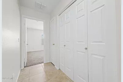 2282 E Meadow Chase Drive, San Tan Valley, AZ 85140 - Photo 22