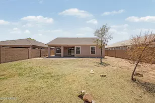 2734 E Dust Devil Dr, San Tan Valley, AZ 85143 - Photo 32