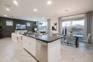 14659 W Surrey Dr, Surprise, AZ 85379 - Photo 10