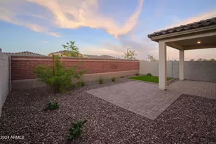 14659 W Surrey Dr, Surprise, AZ 85379 - Photo 28