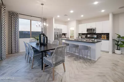 14659 W Surrey Drive, Surprise, AZ 85379 - Photo 8