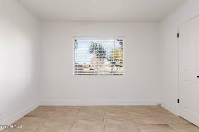 3418 W El Caminito Drive, Phoenix, AZ 85051 - Photo 16
