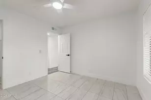 3418 W El Caminito Dr, Phoenix, AZ 85051 - Photo 20