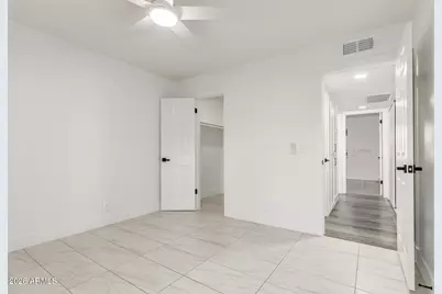 3418 W El Caminito Drive, Phoenix, AZ 85051 - Photo 22