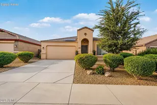 21566 W Durango St, Buckeye, AZ 85326 - Photo 2
