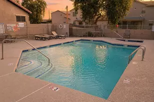 7401 W Tierra Buena Ln, Peoria, AZ 85382 - Photo 6