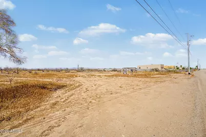 25100 W Montgomery Road #'-', Wittmann, AZ 85361 - Photo 4