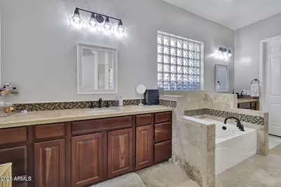 5632 N 134th Drive, Litchfield Park, AZ 85340 - Photo 16