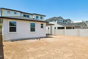 2327 N 29th St, Phoenix, AZ 85008 - Photo 46