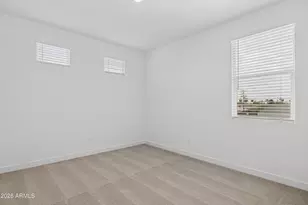 2327 N 29th St, Phoenix, AZ 85008 - Photo 40