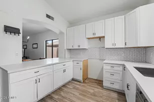 8927 W Shaw Butte Dr, Peoria, AZ 85345 - Photo 14