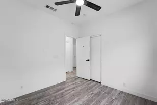 8927 W Shaw Butte Dr, Peoria, AZ 85345 - Photo 20