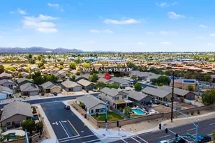 8927 W Shaw Butte Dr, Peoria, AZ 85345 - Photo 32