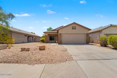 8927 W Shaw Butte Drive, Peoria, AZ 85345 - Photo 2