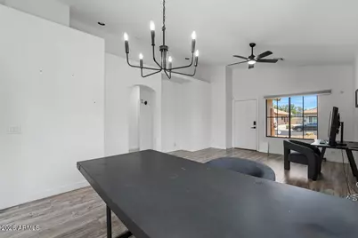 8927 W Shaw Butte Drive, Peoria, AZ 85345 - Photo 8