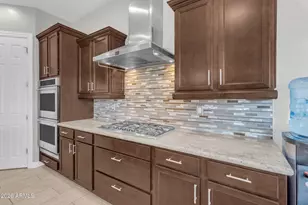 18372 W Paradise Ln, Surprise, AZ 85388 - Photo 24