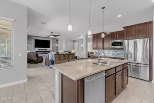 18372 W Paradise Ln, Surprise, AZ 85388 - Photo 22