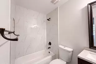 7730 W Giles Rd, Phoenix, AZ 85035 - Photo 14