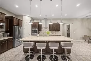 15680 W Desert Flower Dr, Goodyear, AZ 85395 - Photo 8