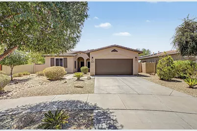 14076 N 138th Lane, Surprise, AZ 85379 - Photo 1