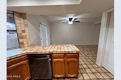 16640 N 29th Drive, Phoenix, AZ 85053 - Photo 14