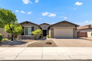 189 W Hackberry Ave, San Tan Valley, AZ 85140 - Photo 1