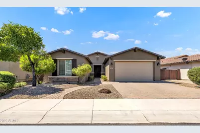 189 W Hackberry Avenue, Queen Creek, AZ 85140 - Photo 6