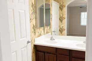 21926 N 103rd Ln, Peoria, AZ 85383 - Photo 14