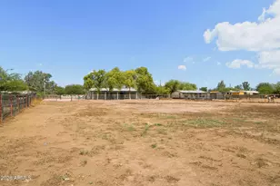 36220 N Quick Draw Ln, San Tan Valley, AZ 85140 - Photo 24
