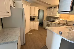 11411 N 91st Ave, Peoria, AZ 85345 - Photo 6